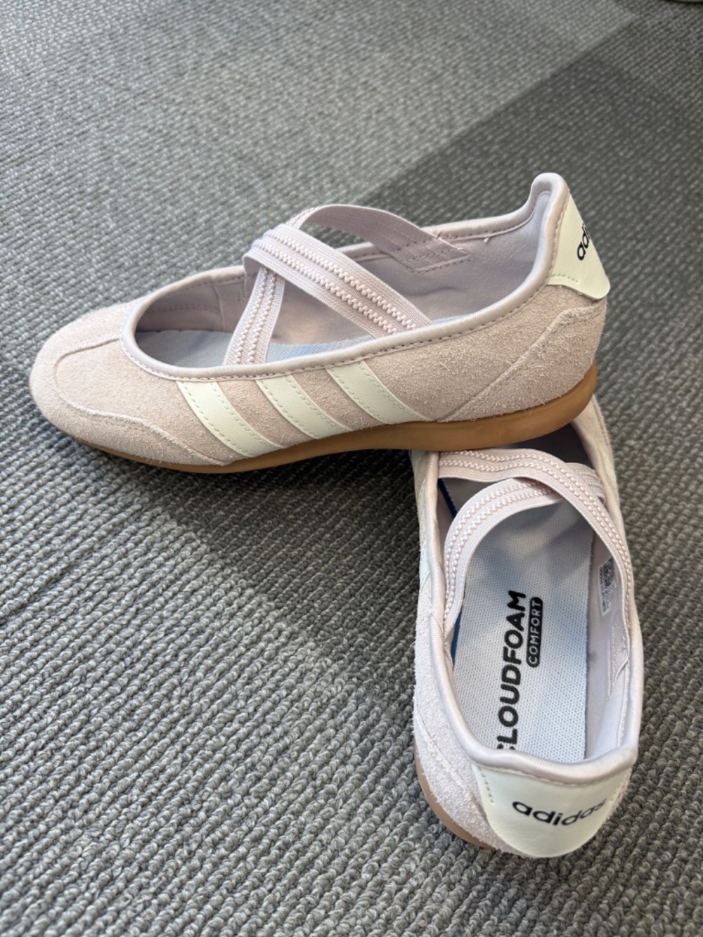 Shoes - Picture 5 of 5
